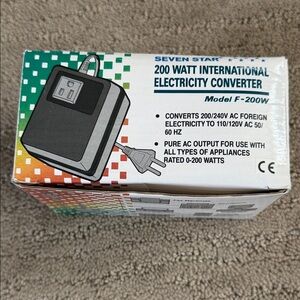 200W International Electricity Converter - Black NEW in box